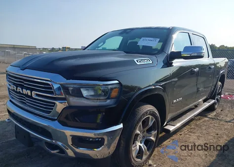 2021 Ram 1500 Laramie 4X4 5'7 Box из США, поврежденный, VIN 1C6SRFJTXMN671797